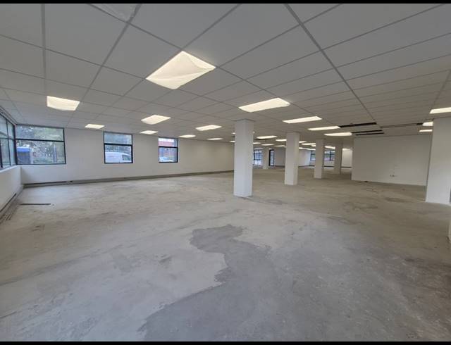 307M² OFFICE TO LET IN SANDTON CENTRAL
